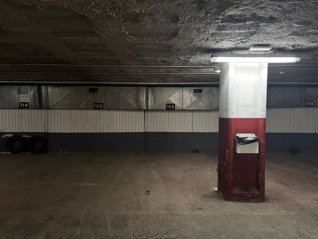 Garage à vendre à Séville ville - 42 000 € (Ref: 9513471)