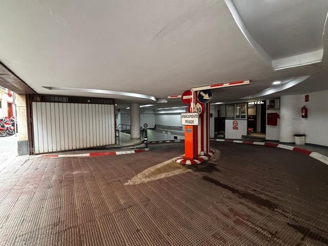 Garage à vendre à Séville ville - 42 000 € (Ref: 9513471)