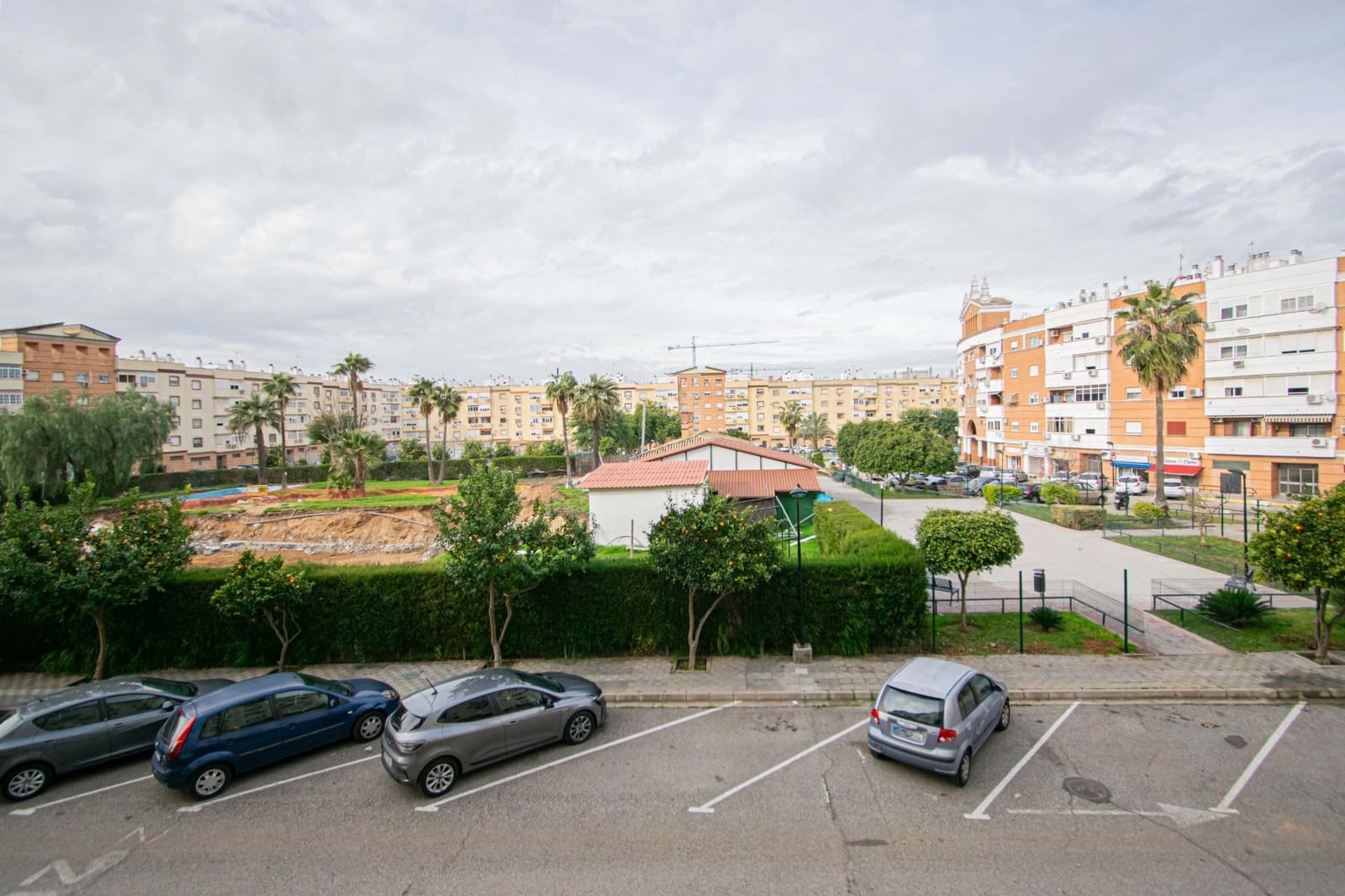3 bedroom Flat for sale in Montequinto - € 225,000 (Ref: 9513472)