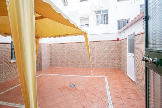 3 bedroom Flat for sale in Montequinto, Dos Hermanas - € 225,000 (Ref: 9513472)
