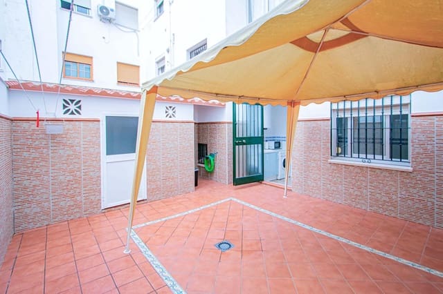 3 bedroom Flat for sale in Montequinto, Dos Hermanas - € 225,000 (Ref: 9513472)