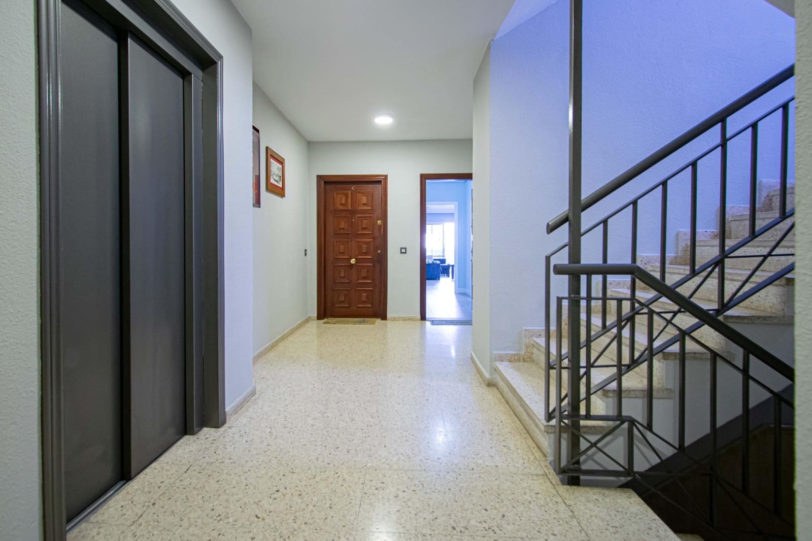 3 bedroom Flat for sale in Montequinto - € 225,000 (Ref: 9513472)