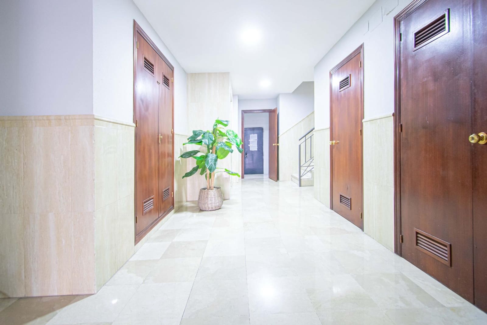 3 bedroom Flat for sale in Montequinto - € 225,000 (Ref: 9513472)