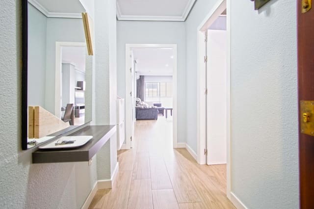 3 bedroom Flat for sale in Montequinto, Dos Hermanas - € 225,000 (Ref: 9513472)