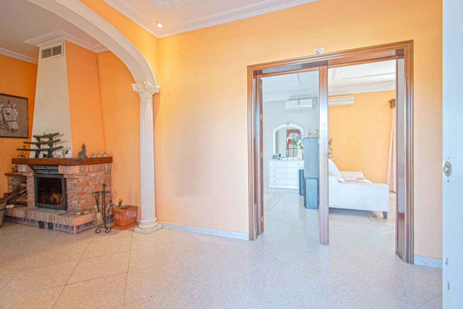 6 soveværelse Finca/Landehus til salg i Carmona med garage - € 385.336 (Ref: 9513473)