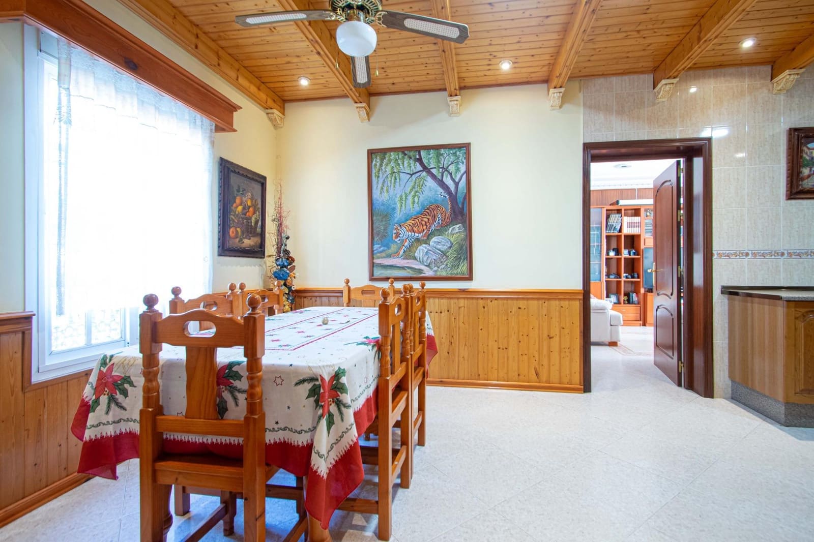 6 soveværelse Finca/Landehus til salg i Carmona med garage - € 385.336 (Ref: 9513473)