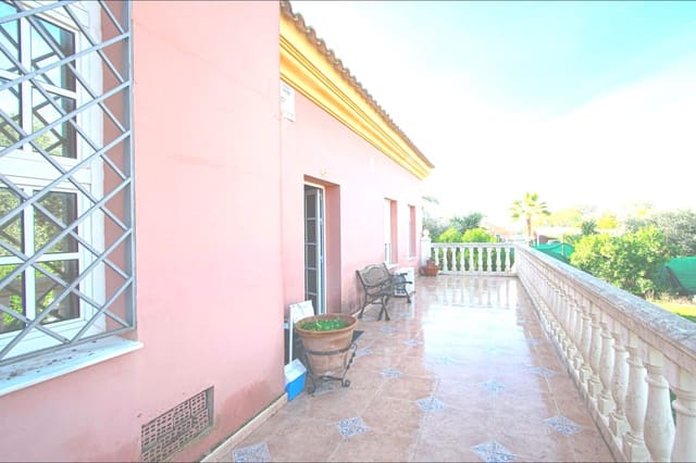 6 slaapkamer Finca/Landhuis te koop in Carmona met garage - € 385.336 (Ref: 9513473)