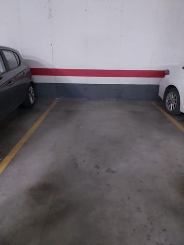 Garage for sale in Seville city - € 24,000 (Ref: 9518959)