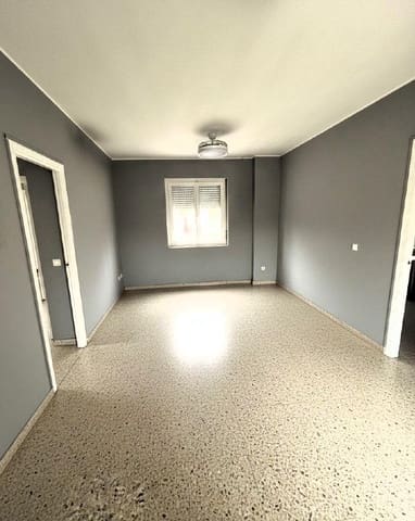 Piso de 3 habitaciones en Sevilla ciudad en venta con piscina garaje - 240.000 € (Ref: 9518960)