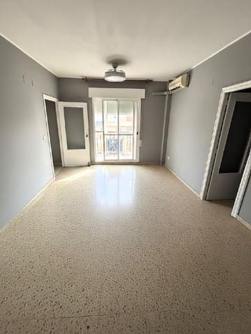 Piso de 3 habitaciones en Sevilla ciudad en venta con piscina garaje - 240.000 € (Ref: 9518960)