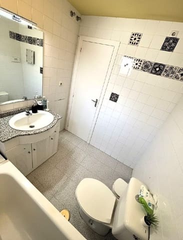 Piso de 3 habitaciones en Sevilla ciudad en venta con piscina garaje - 240.000 € (Ref: 9518960)