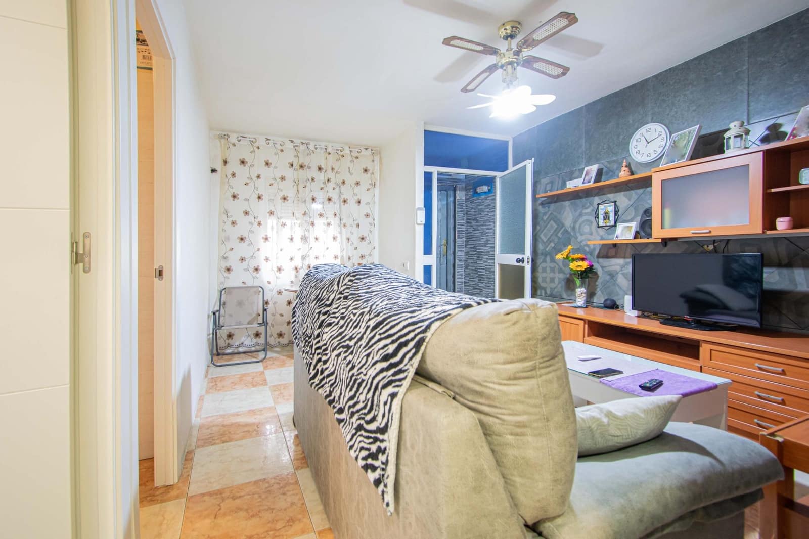 Apartamento de 2 habitaciones en Sevilla ciudad en venta - 87.000 € (Ref: 9518961)