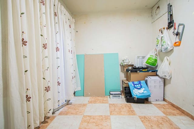 2 quarto Apartamento para venda em La Plata, Sevilha cidade - 87 000 € (Ref: 9518961)