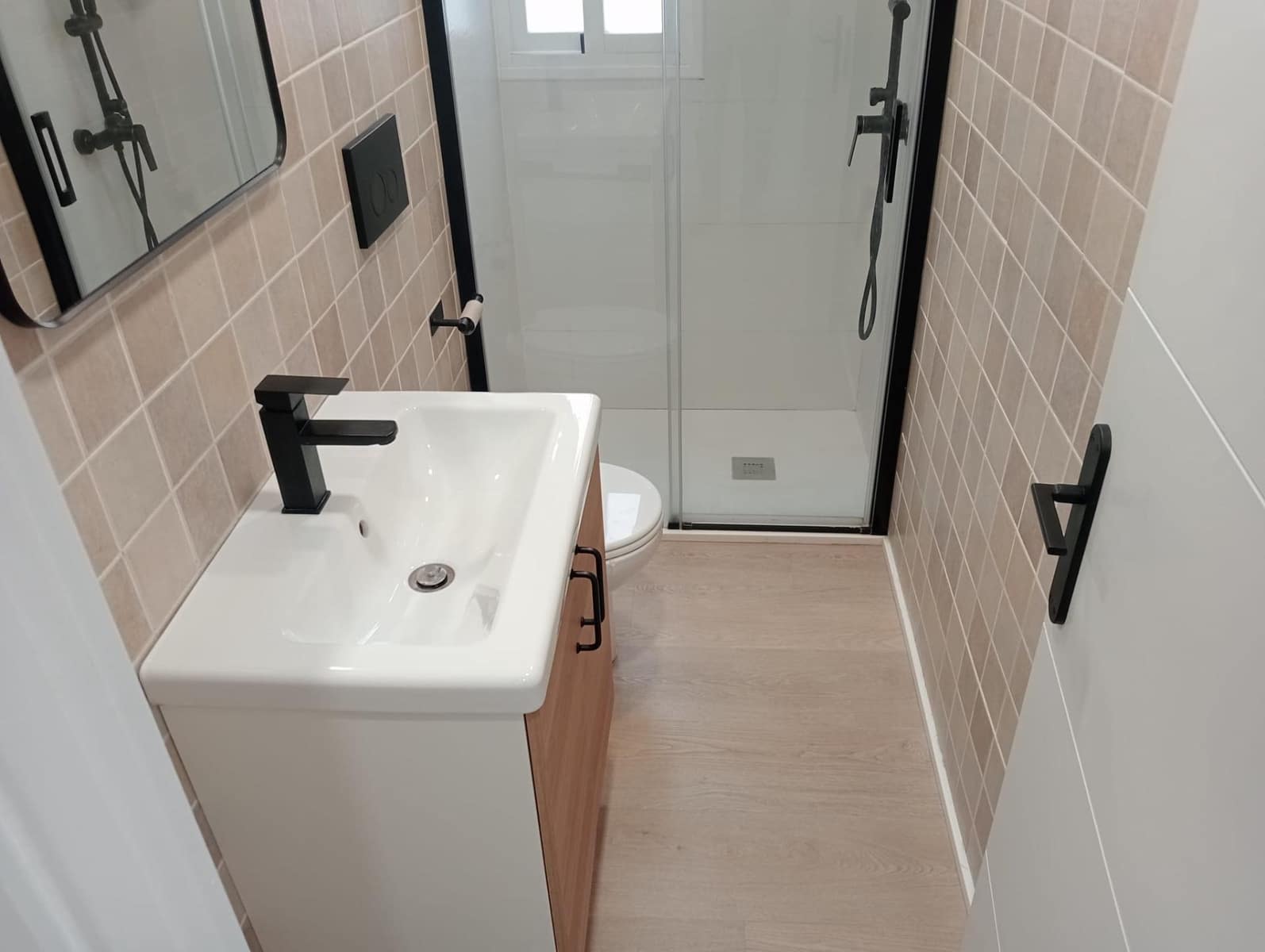 2 bedroom Flat for rent in Seville city - € 1,050 (Ref: 9518962)