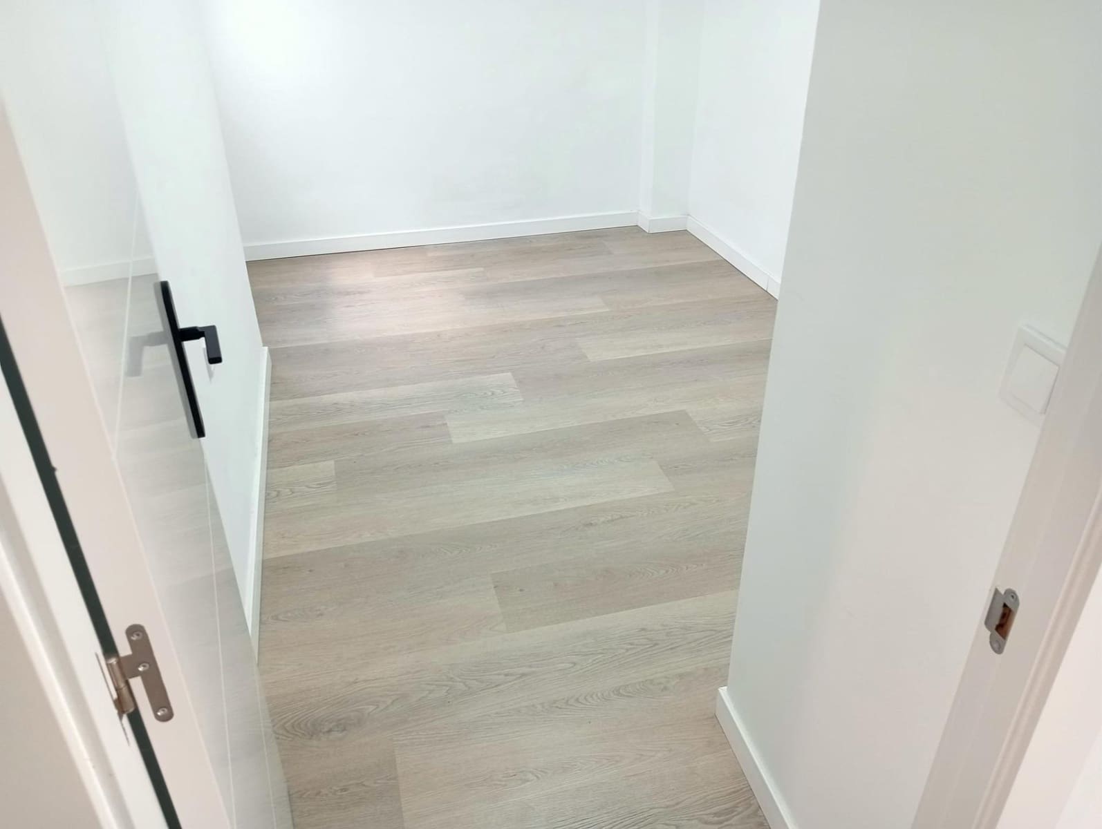 2 bedroom Flat for rent in Seville city - € 1,050 (Ref: 9518962)