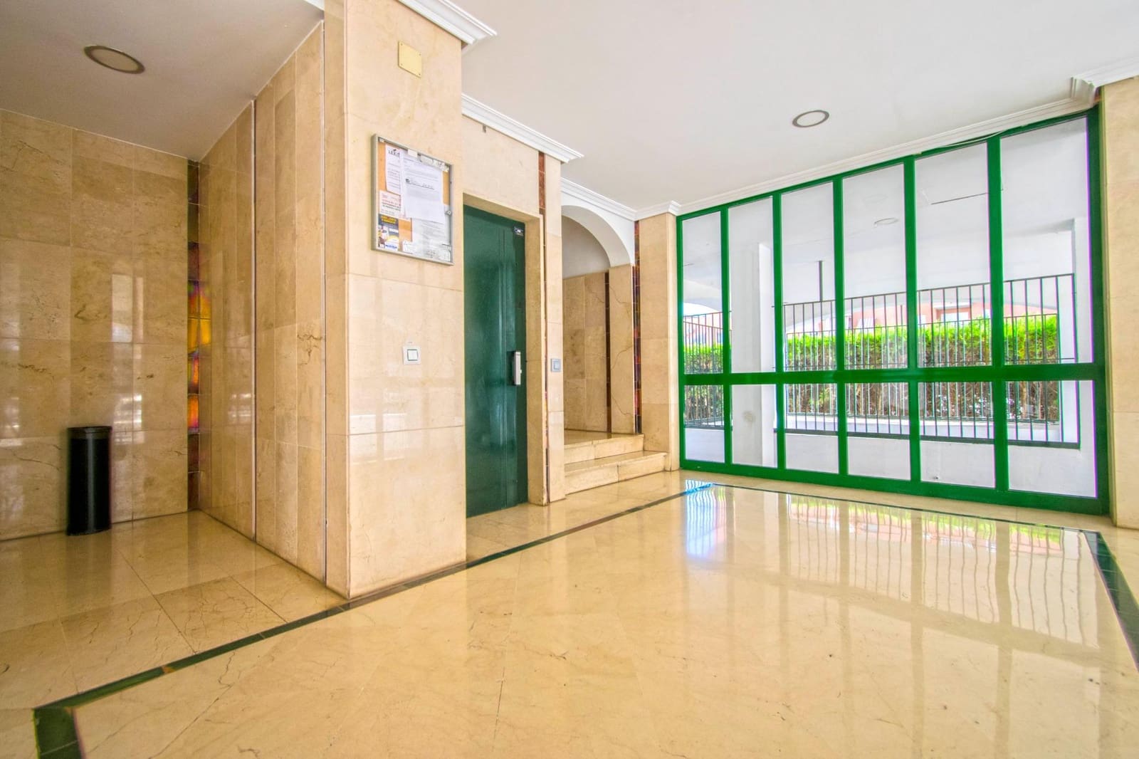 3 soverom Leilighet til salgs i Sevilla by med svømmebasseng - € 310 000 (Ref: 9524381)