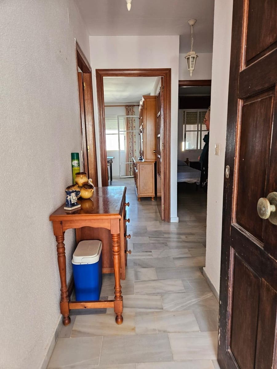 2 bedroom Flat for sale in Almonte with pool - € 190,000 (Ref: 9524382)