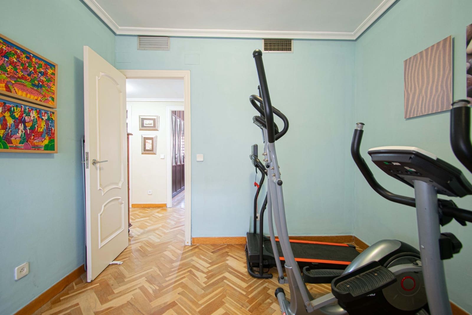 5 makuuhuone Kattohuoneisto myytävänä paikassa Sevilla kaupunki mukana uima-altaan 
autotalli - 630 000 € (Ref: 9524383)