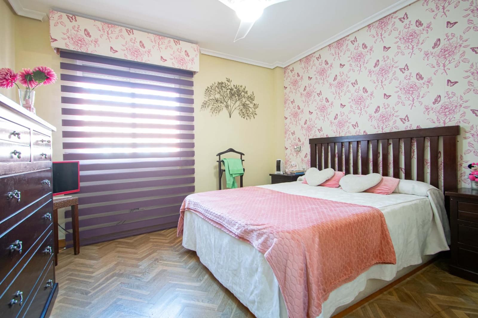 5 makuuhuone Kattohuoneisto myytävänä paikassa Sevilla kaupunki mukana uima-altaan 
autotalli - 630 000 € (Ref: 9524383)