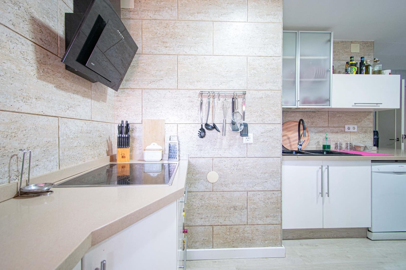 5 makuuhuone Kattohuoneisto myytävänä paikassa Sevilla kaupunki mukana uima-altaan 
autotalli - 630 000 € (Ref: 9524383)