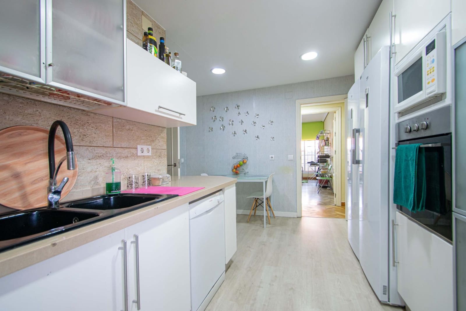 5 makuuhuone Kattohuoneisto myytävänä paikassa Sevilla kaupunki mukana uima-altaan 
autotalli - 630 000 € (Ref: 9524383)