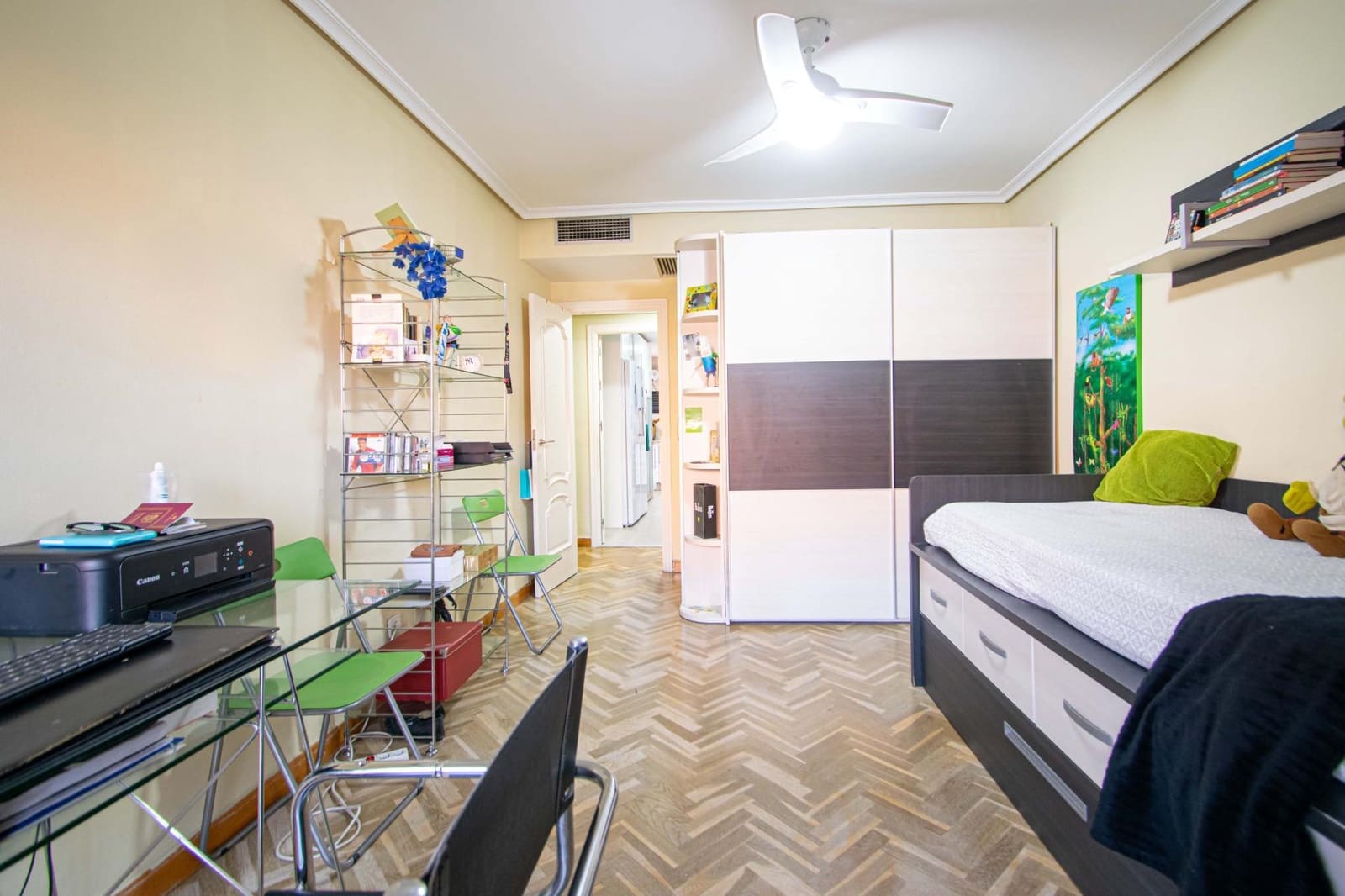 5 makuuhuone Kattohuoneisto myytävänä paikassa Sevilla kaupunki mukana uima-altaan 
autotalli - 630 000 € (Ref: 9524383)