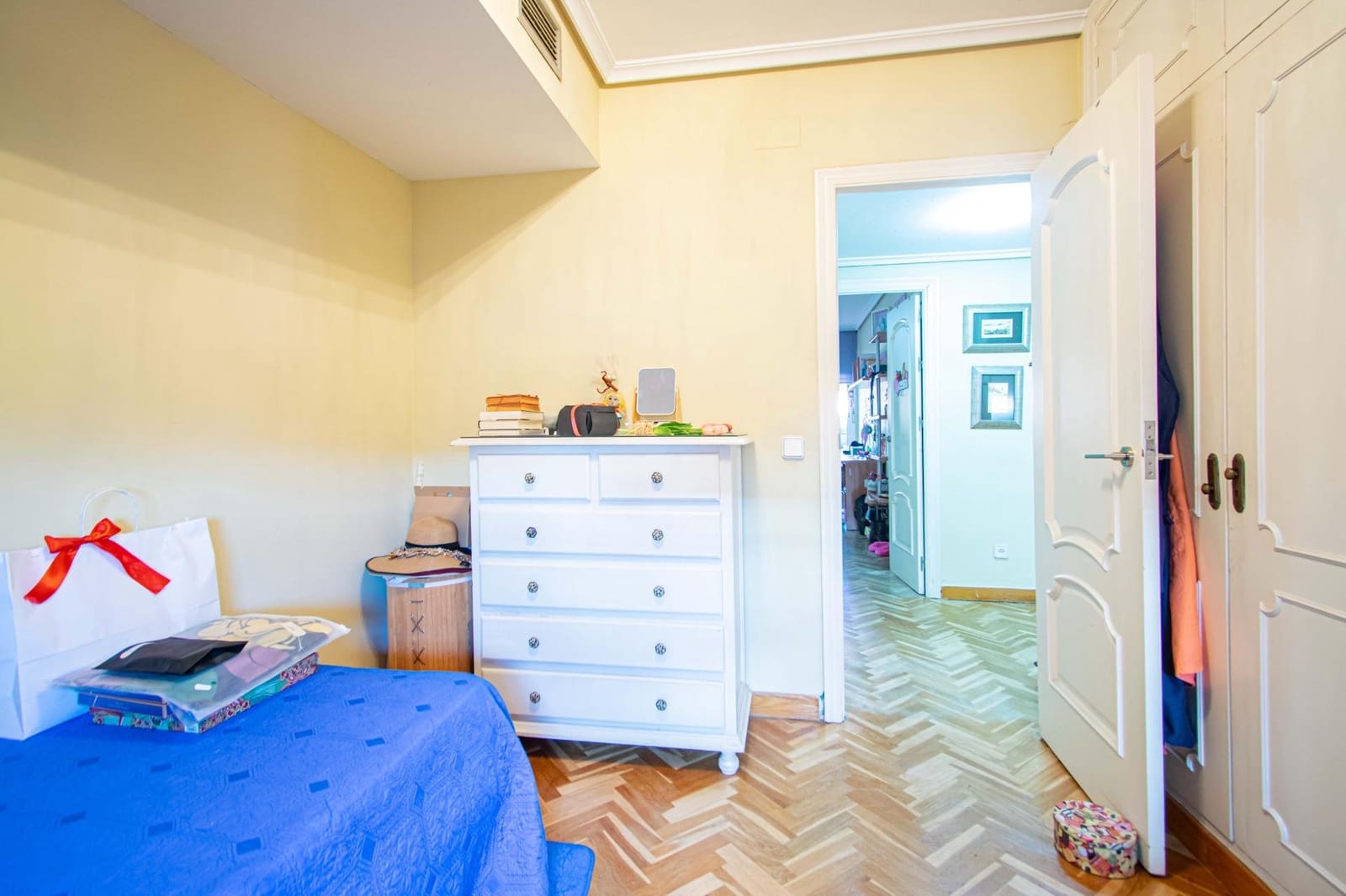 5 makuuhuone Kattohuoneisto myytävänä paikassa Sevilla kaupunki mukana uima-altaan 
autotalli - 630 000 € (Ref: 9524383)