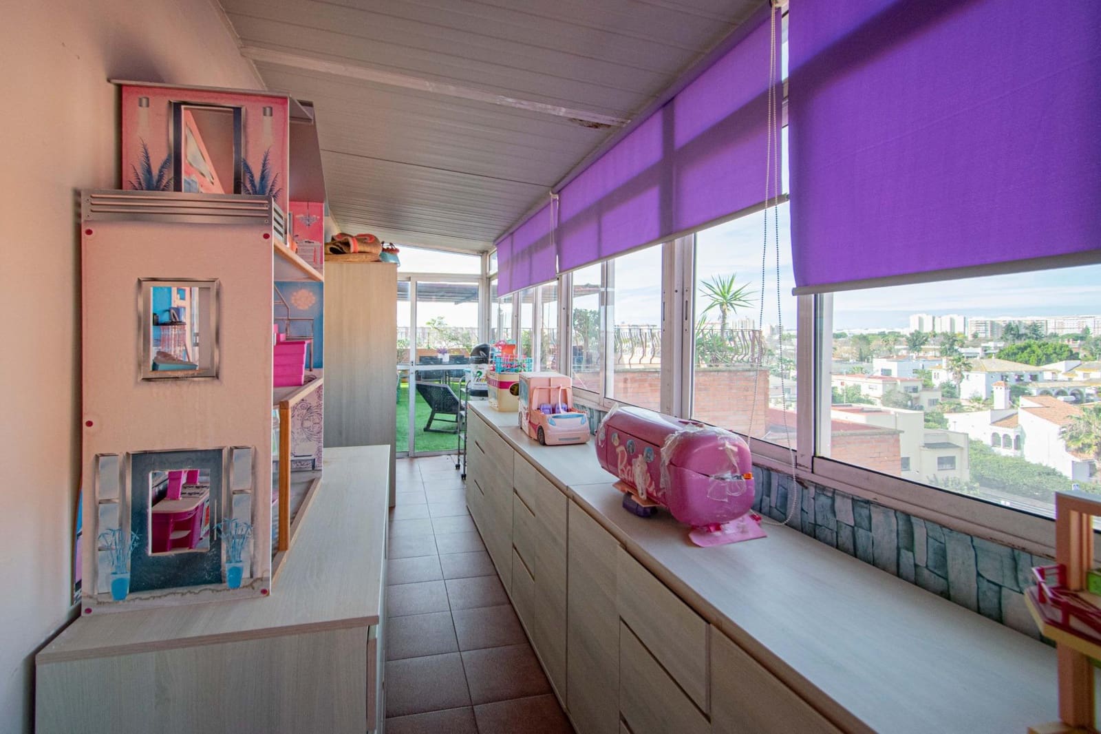 5 makuuhuone Kattohuoneisto myytävänä paikassa Sevilla kaupunki mukana uima-altaan 
autotalli - 630 000 € (Ref: 9524383)