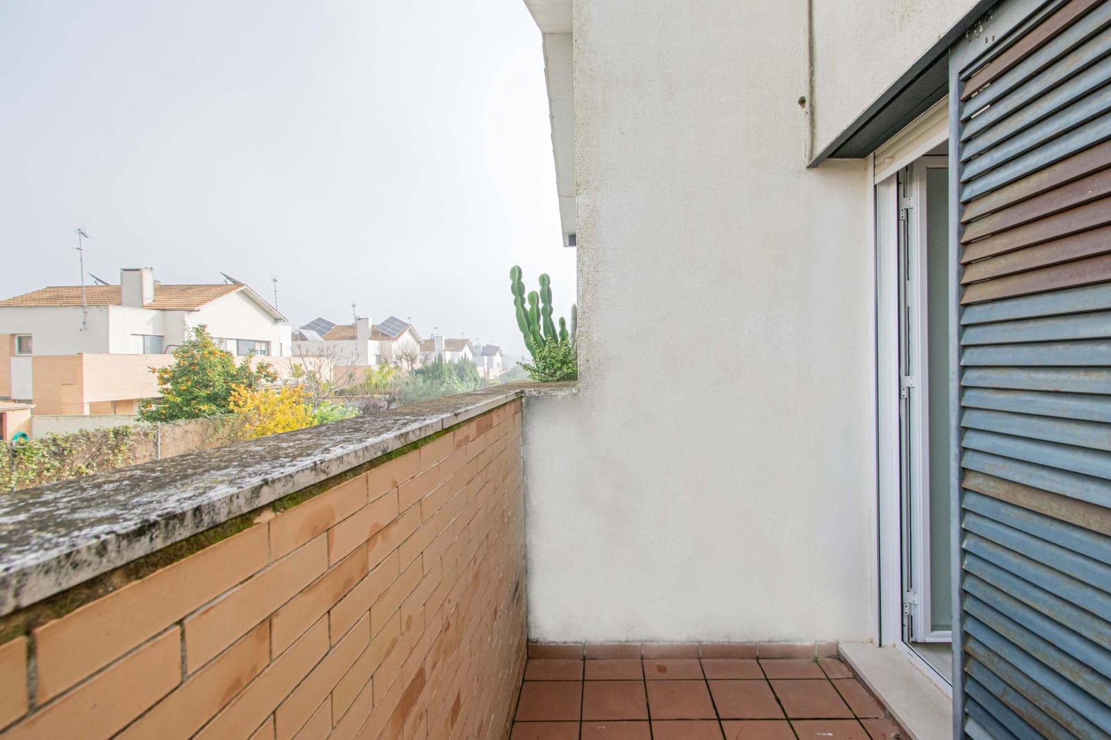 4 bedroom Semi-detached Villa for sale in Espartinas - € 279,000 (Ref: 9524385)