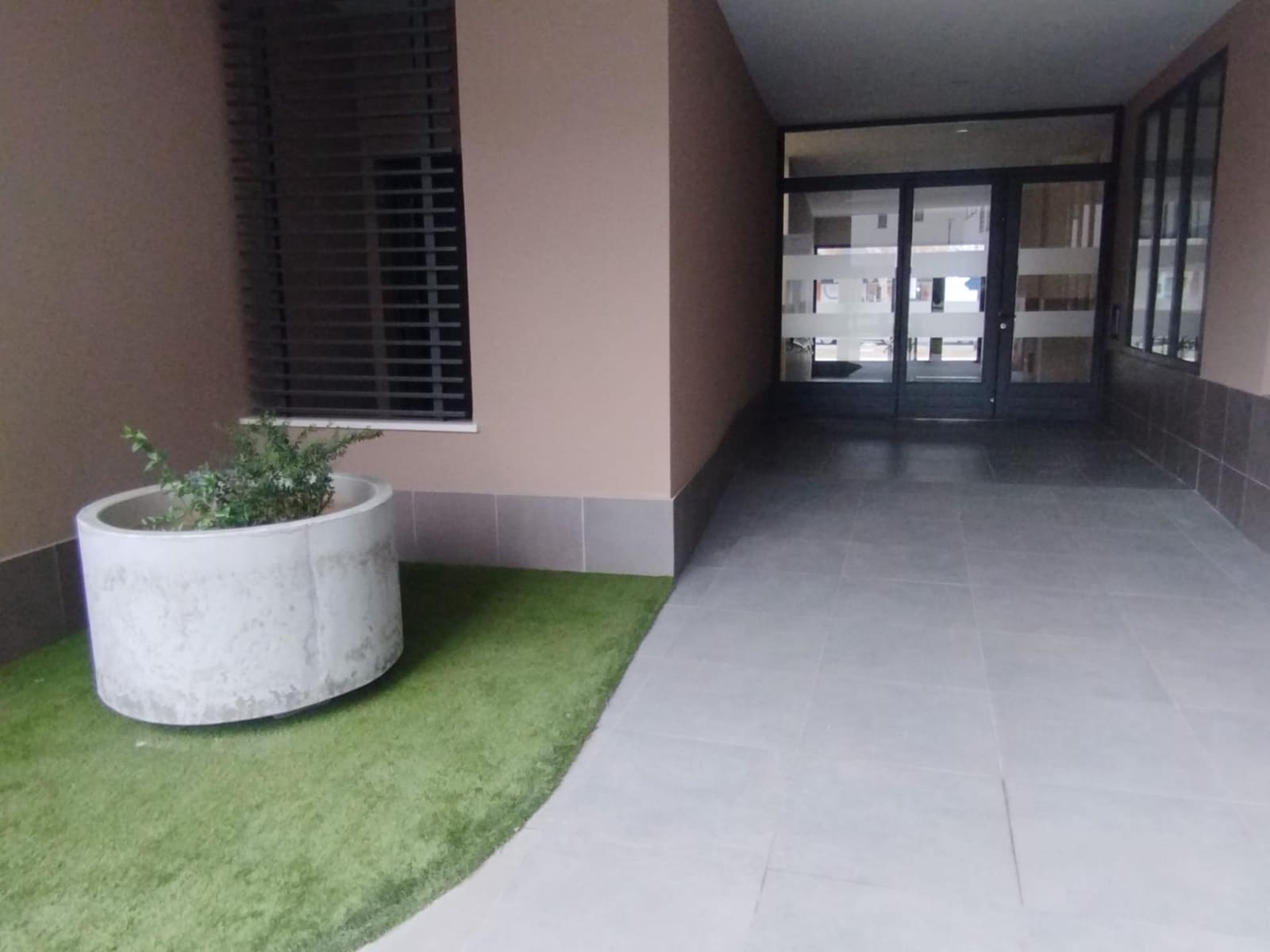 3 quarto Apartamento para arrendar em Sevilha cidade com piscina garagem - 1 250 € (Ref: 9527770)