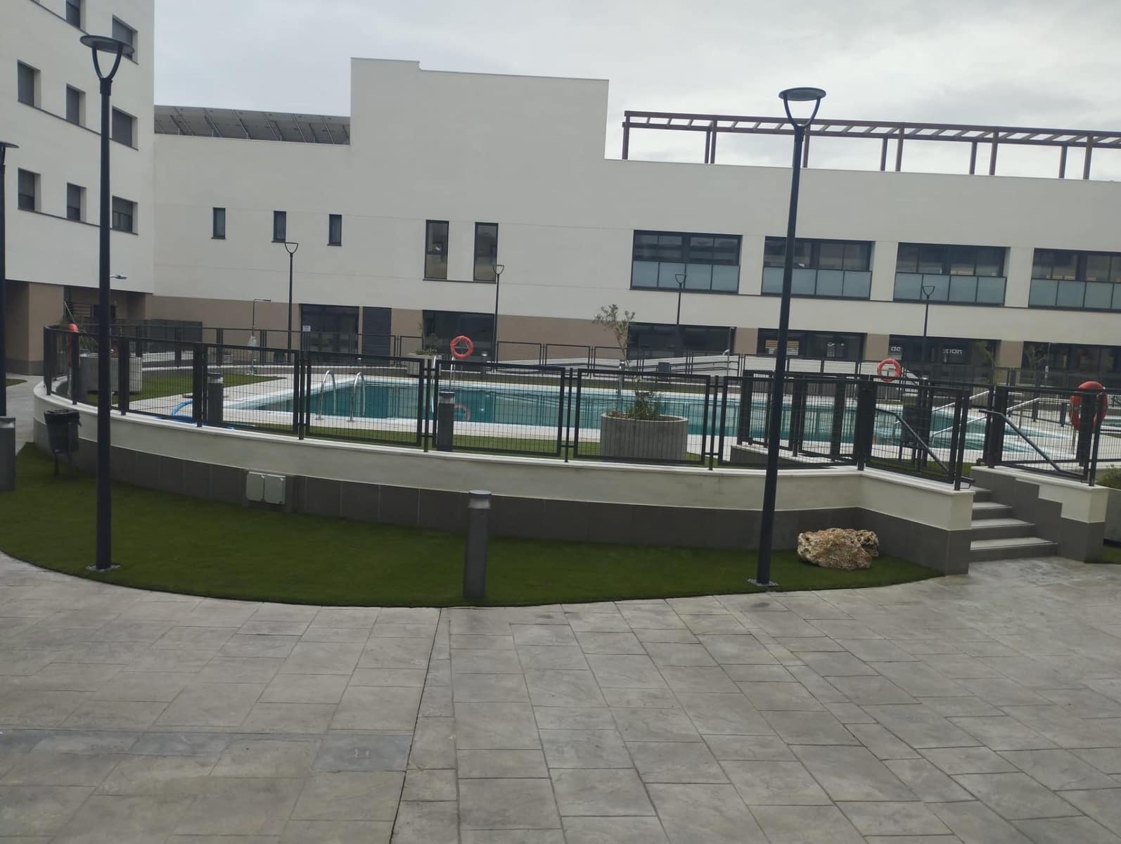 3 quarto Apartamento para arrendar em Sevilha cidade com piscina garagem - 1 250 € (Ref: 9527770)