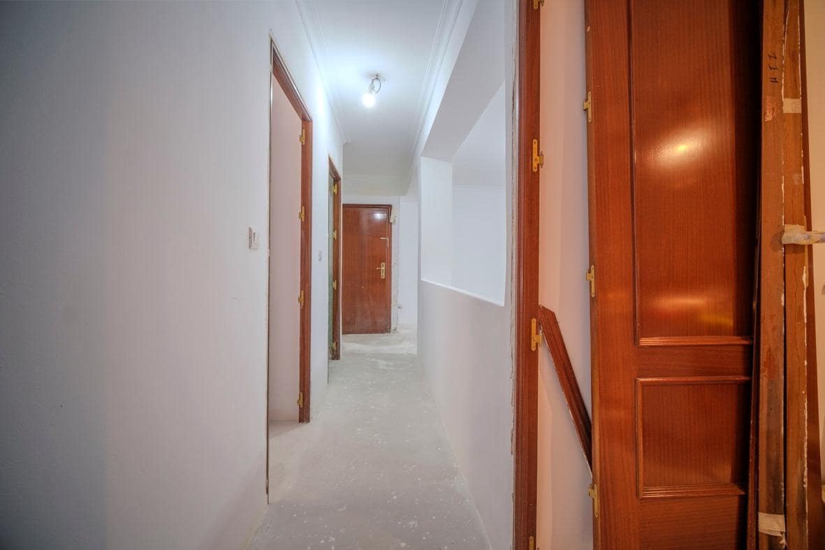 3 sypialnia Apartament na sprzedaż w Miasto Sewilla - 115 000 € (Ref: 9527771)