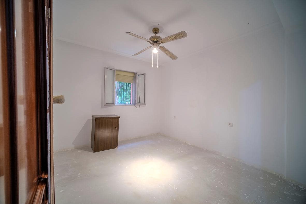 3 sypialnia Apartament na sprzedaż w Miasto Sewilla - 115 000 € (Ref: 9527771)