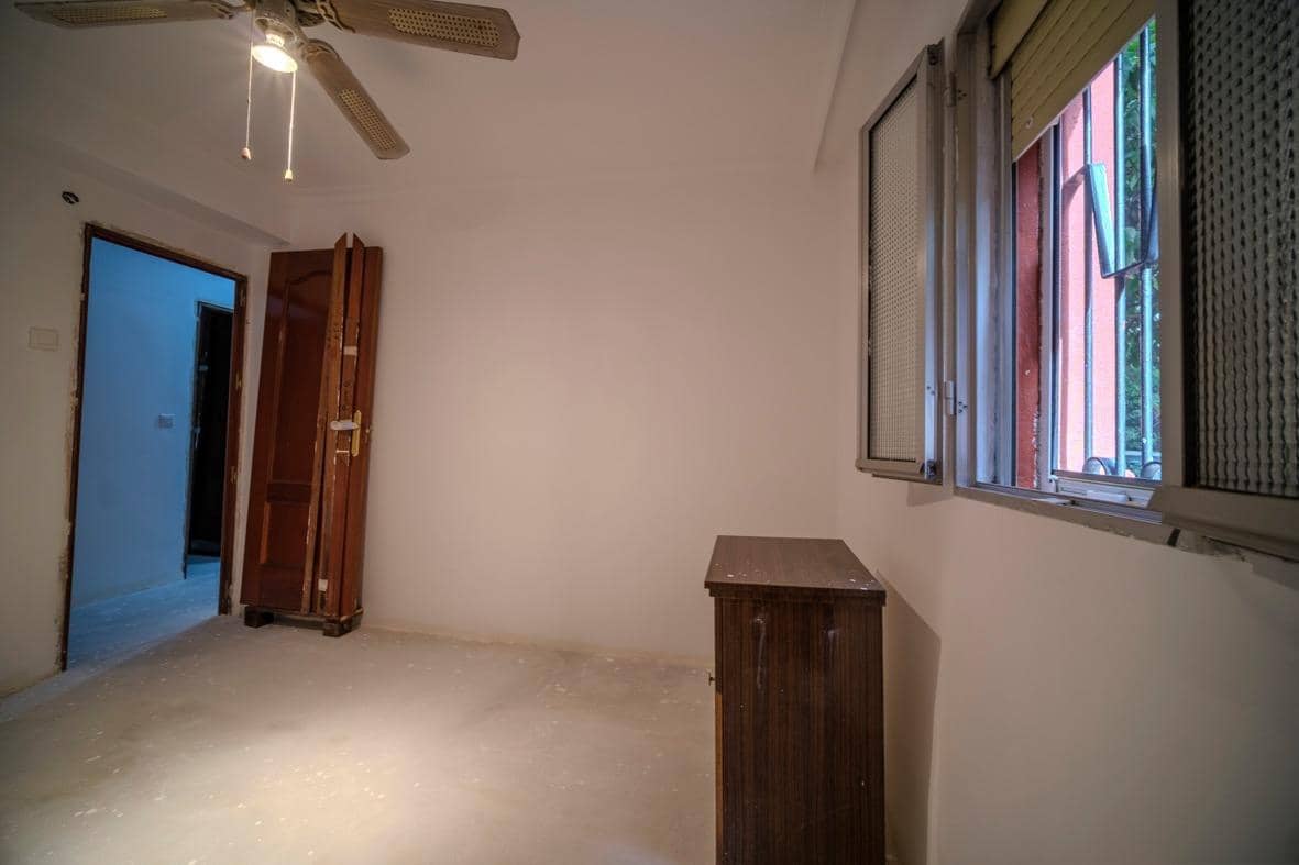 3 sypialnia Apartament na sprzedaż w Miasto Sewilla - 115 000 € (Ref: 9527771)