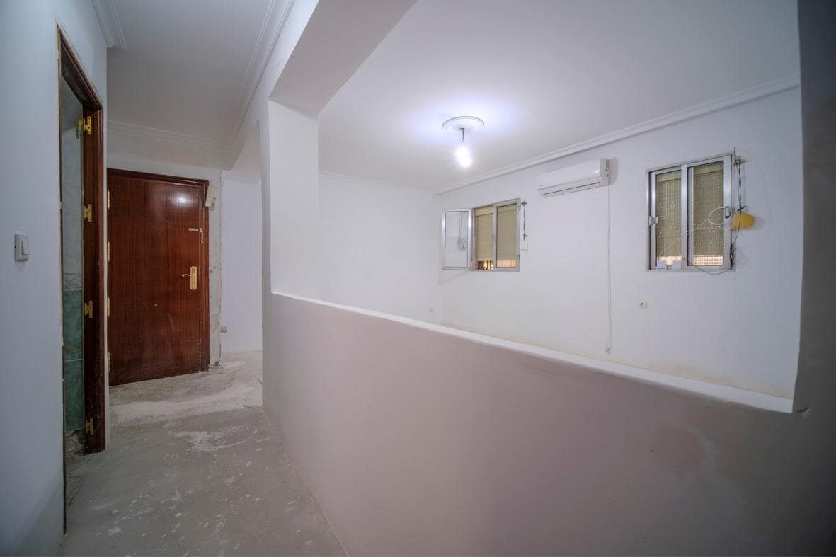 3 sypialnia Apartament na sprzedaż w Miasto Sewilla - 115 000 € (Ref: 9527771)