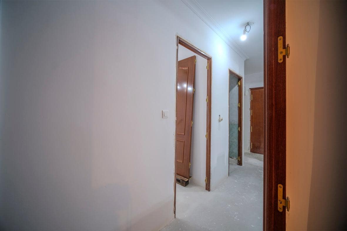 3 sypialnia Apartament na sprzedaż w Miasto Sewilla - 115 000 € (Ref: 9527771)