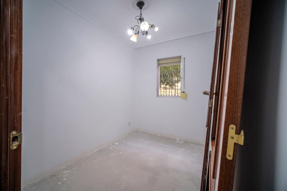 3 sypialnia Apartament na sprzedaż w Miasto Sewilla - 115 000 € (Ref: 9527771)