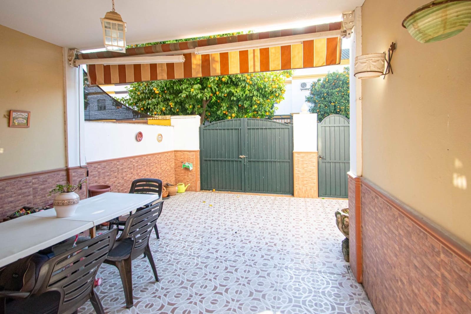 5 chambre Villa/Maison Mitoyenne à vendre à Seville ville - 396 000 € (Ref: 9527772)