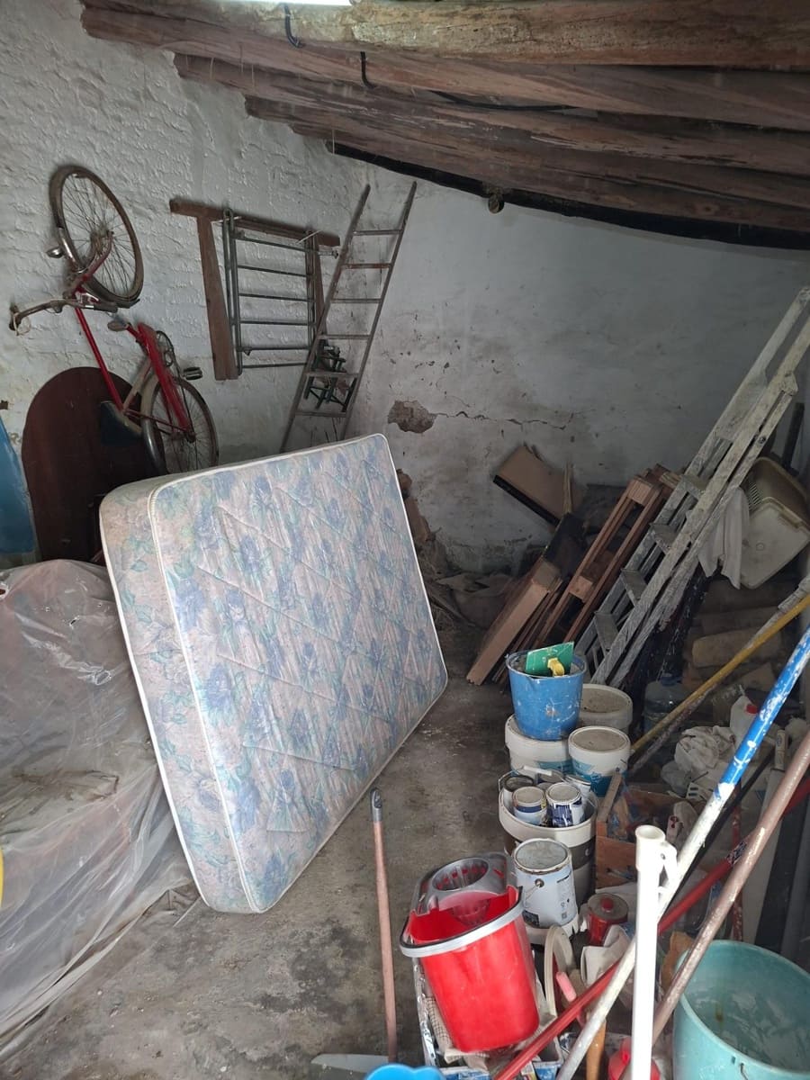 8 bedroom Townhouse for sale in Villalba del Alcor - € 190,000 (Ref: 9527775)