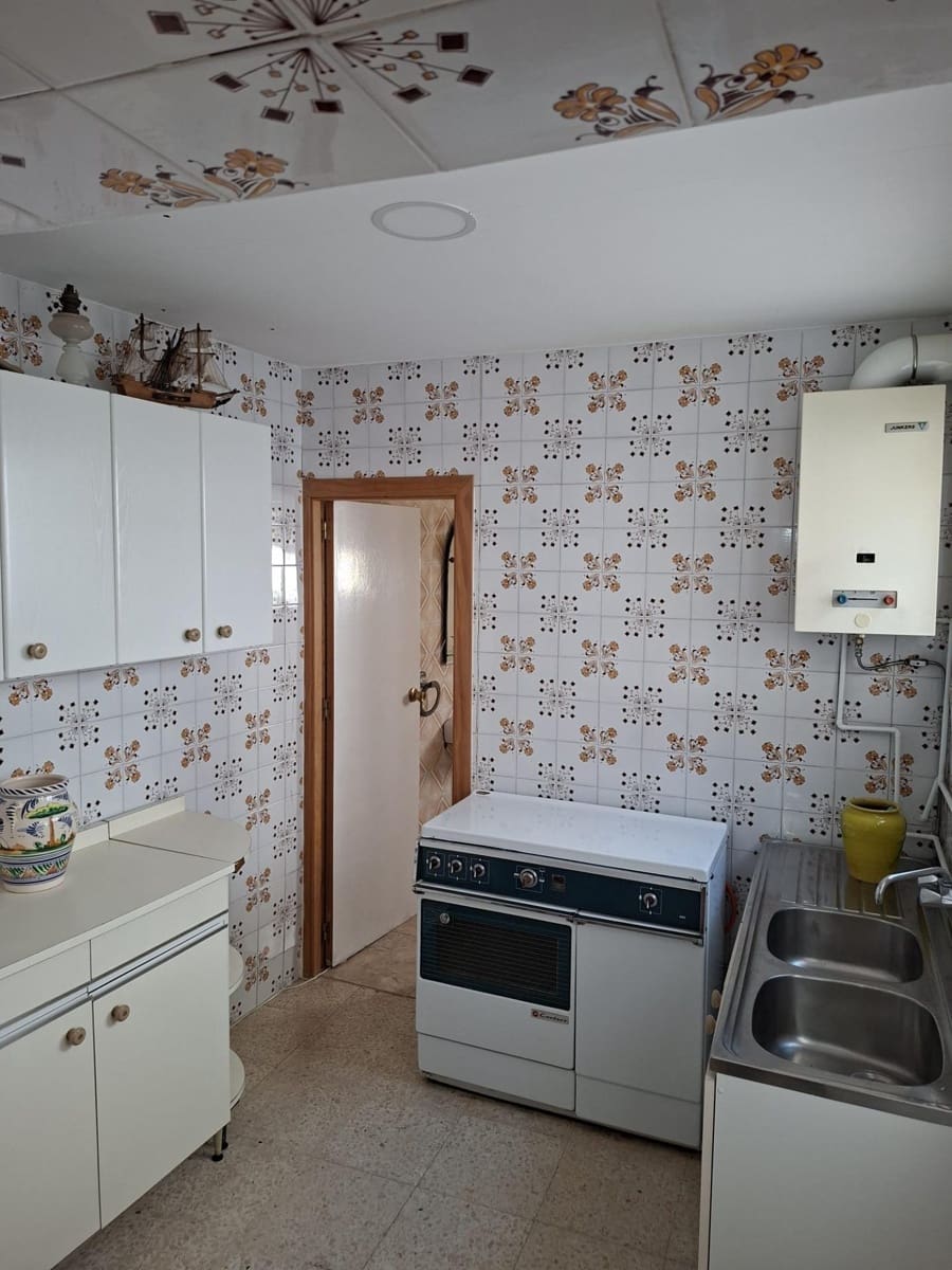 8 soveværelse Byhus til salg i Villalba del Alcor - € 190.000 (Ref: 9527775)