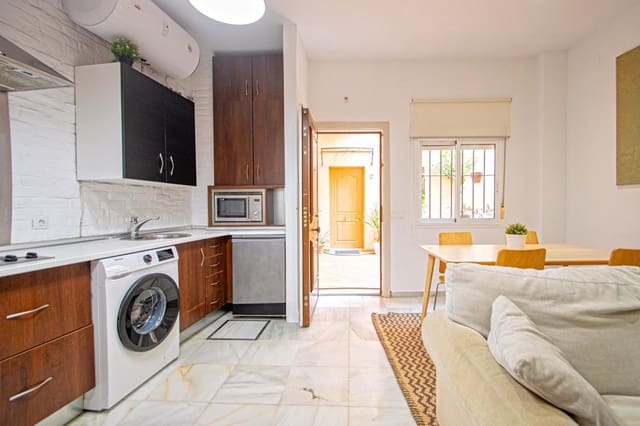 1 slaapkamer Appartement te koop in Feria, Sevilla stad - € 258.000 (Ref: 9530645)