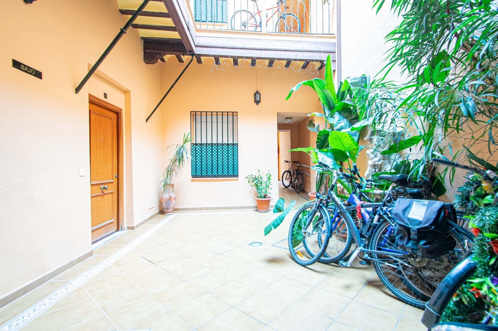 1 slaapkamer Appartement te koop in Sevilla stad - € 258.000 (Ref: 9530645)