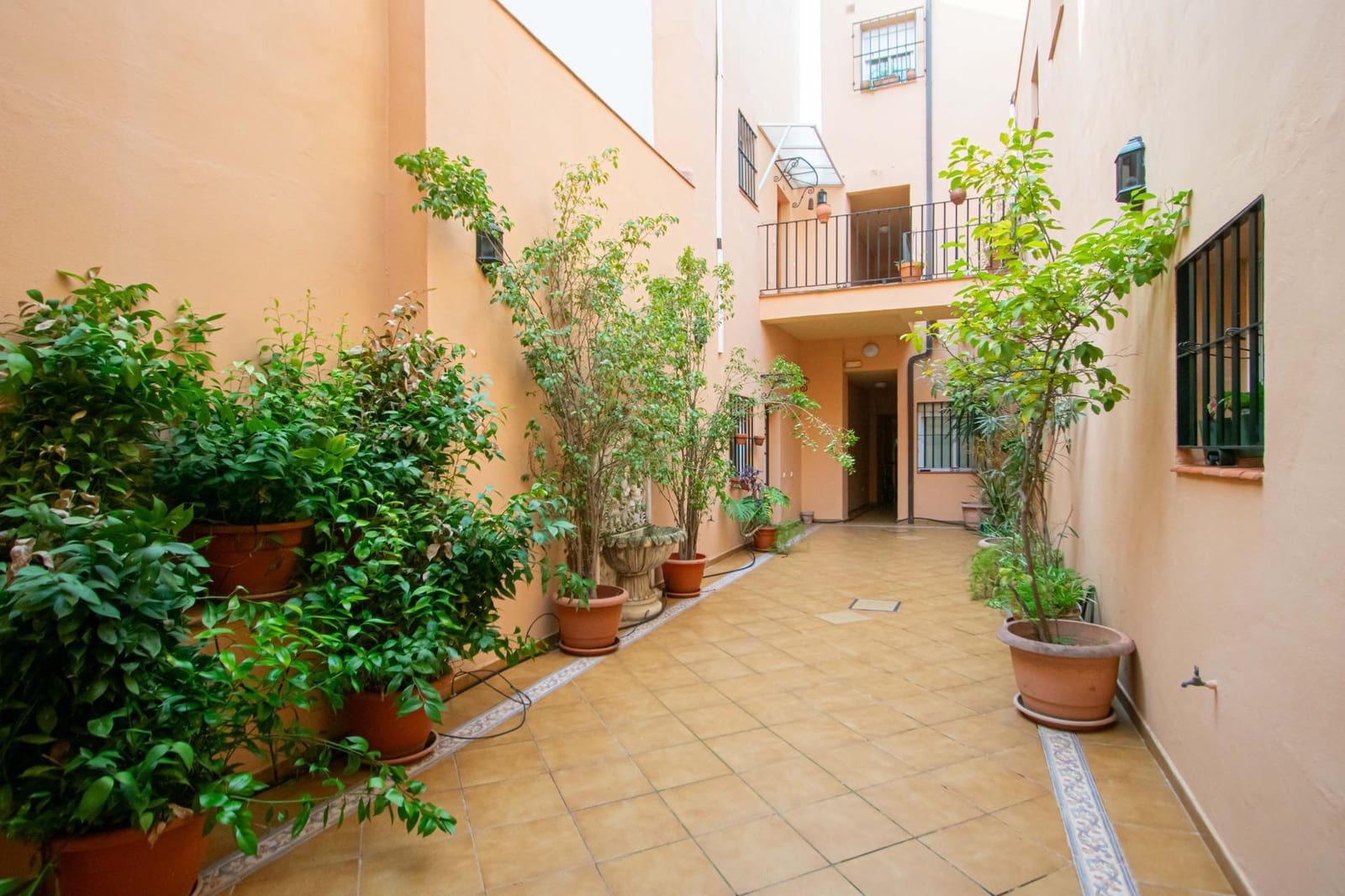 1 bedroom Apartment for sale in Seville city - € 258,000 (Ref: 9530645)