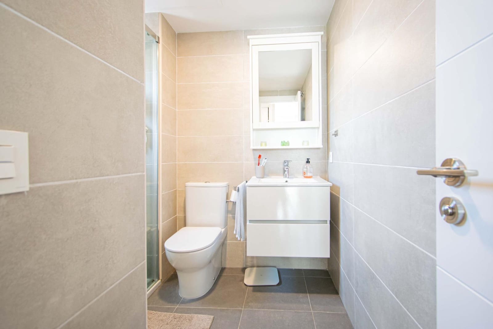 3 slaapkamer Flat te koop in Sevilla stad met zwembad garage - € 350.000 (Ref: 9530646)