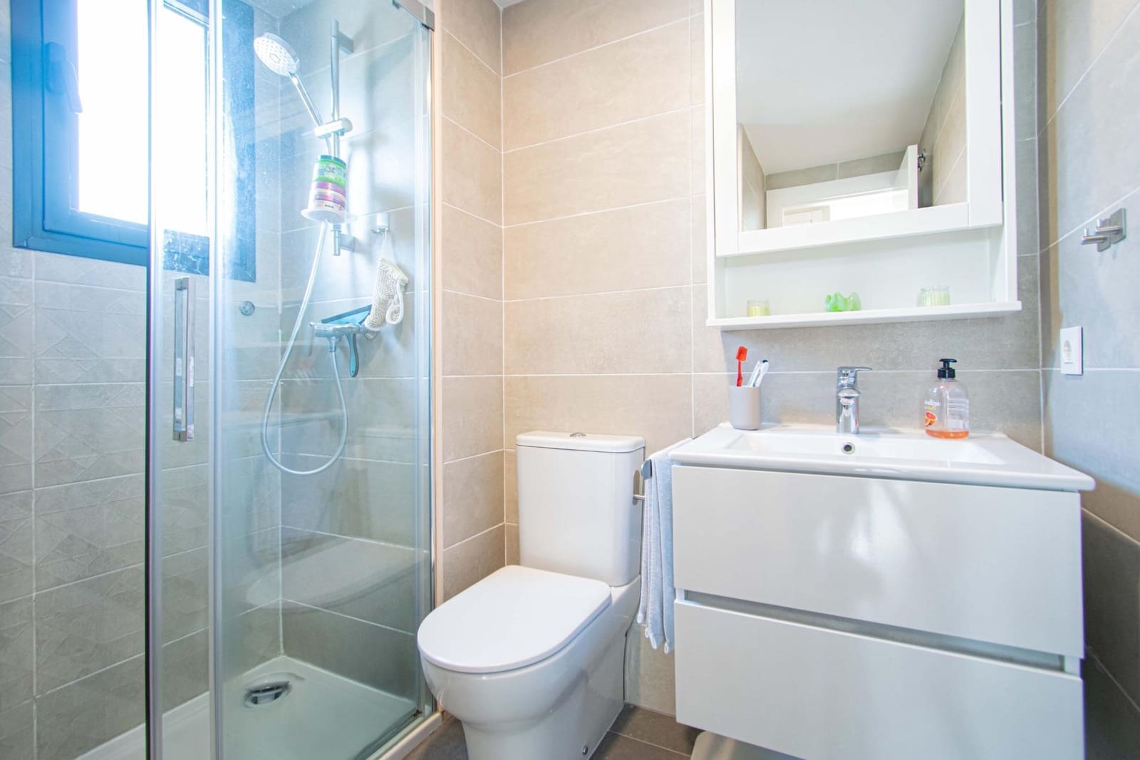 3 slaapkamer Flat te koop in Sevilla stad met zwembad garage - € 350.000 (Ref: 9530646)