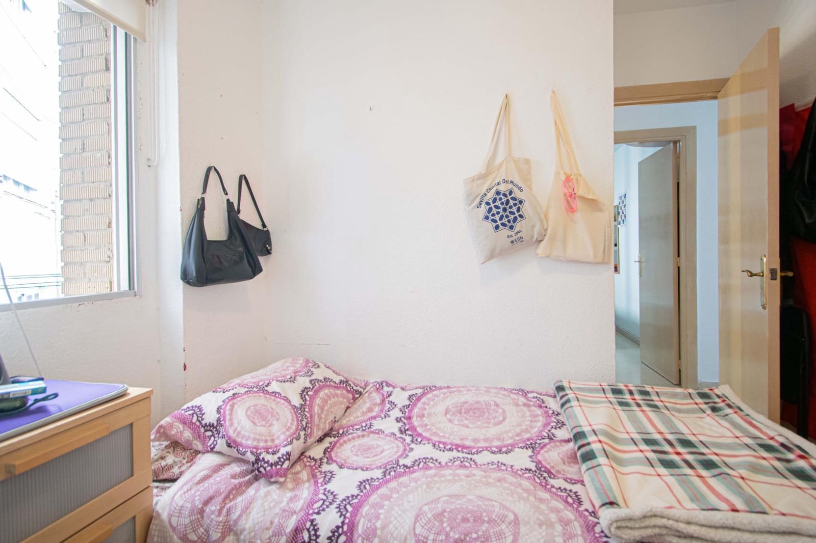 3 sypialnia Mieszkanie na sprzedaż w Miasto Sewilla - 250 000 € (Ref: 9533820)