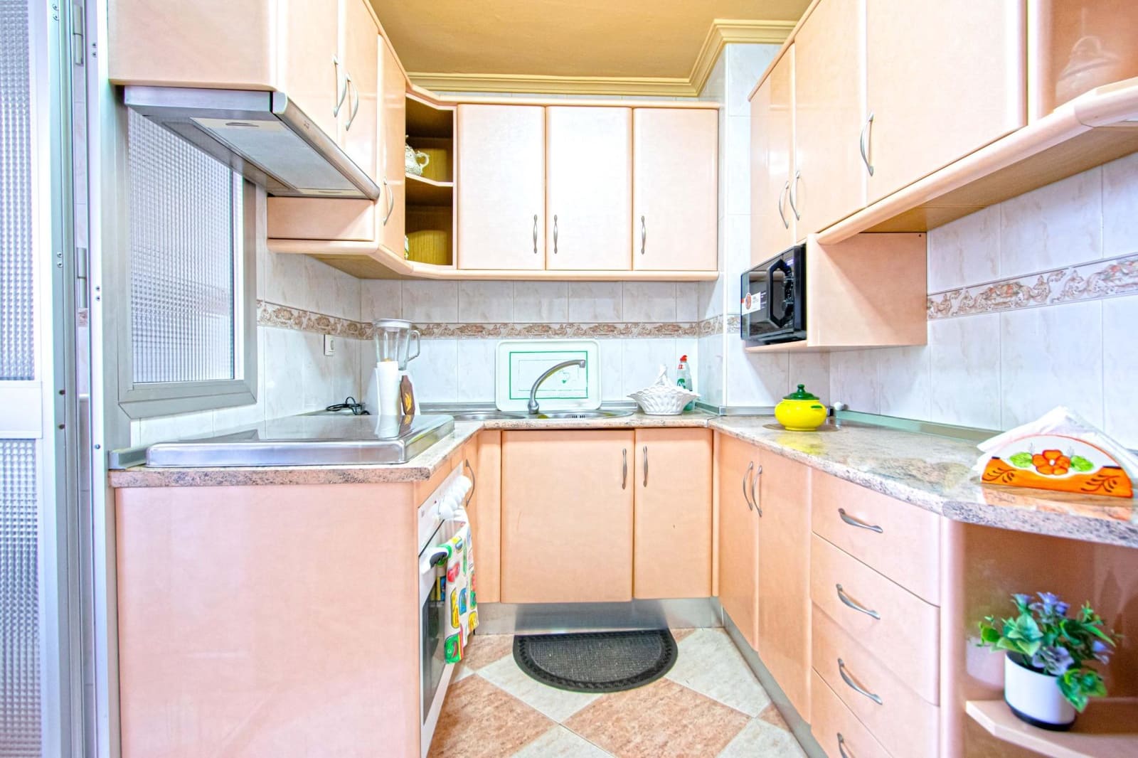 4 camera da letto Appartamento in vendita in Siviglia citta - 195.000 € (Rif: 9536006)