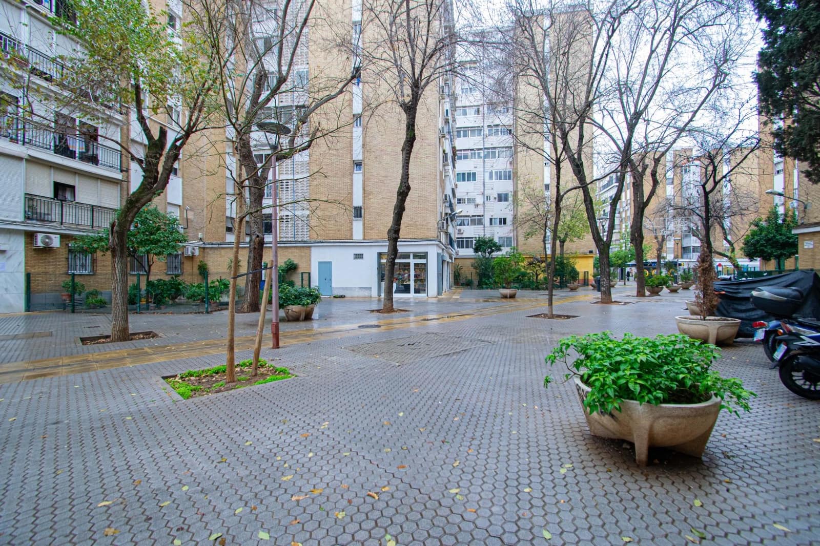 4 camera da letto Appartamento in vendita in Siviglia citta - 195.000 € (Rif: 9536006)