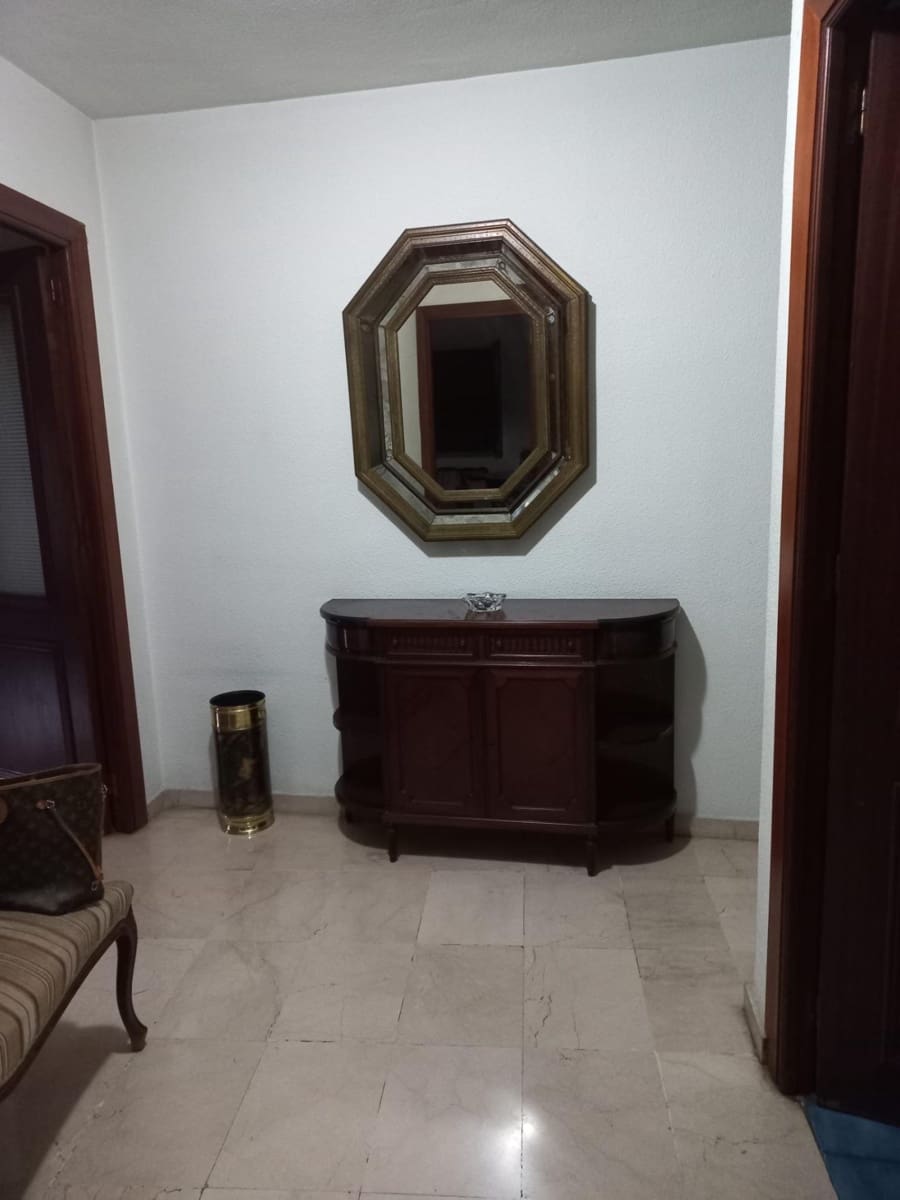 4 soverom Leilighet til salgs i Sevilla by - € 450 000 (Ref: 9541199)