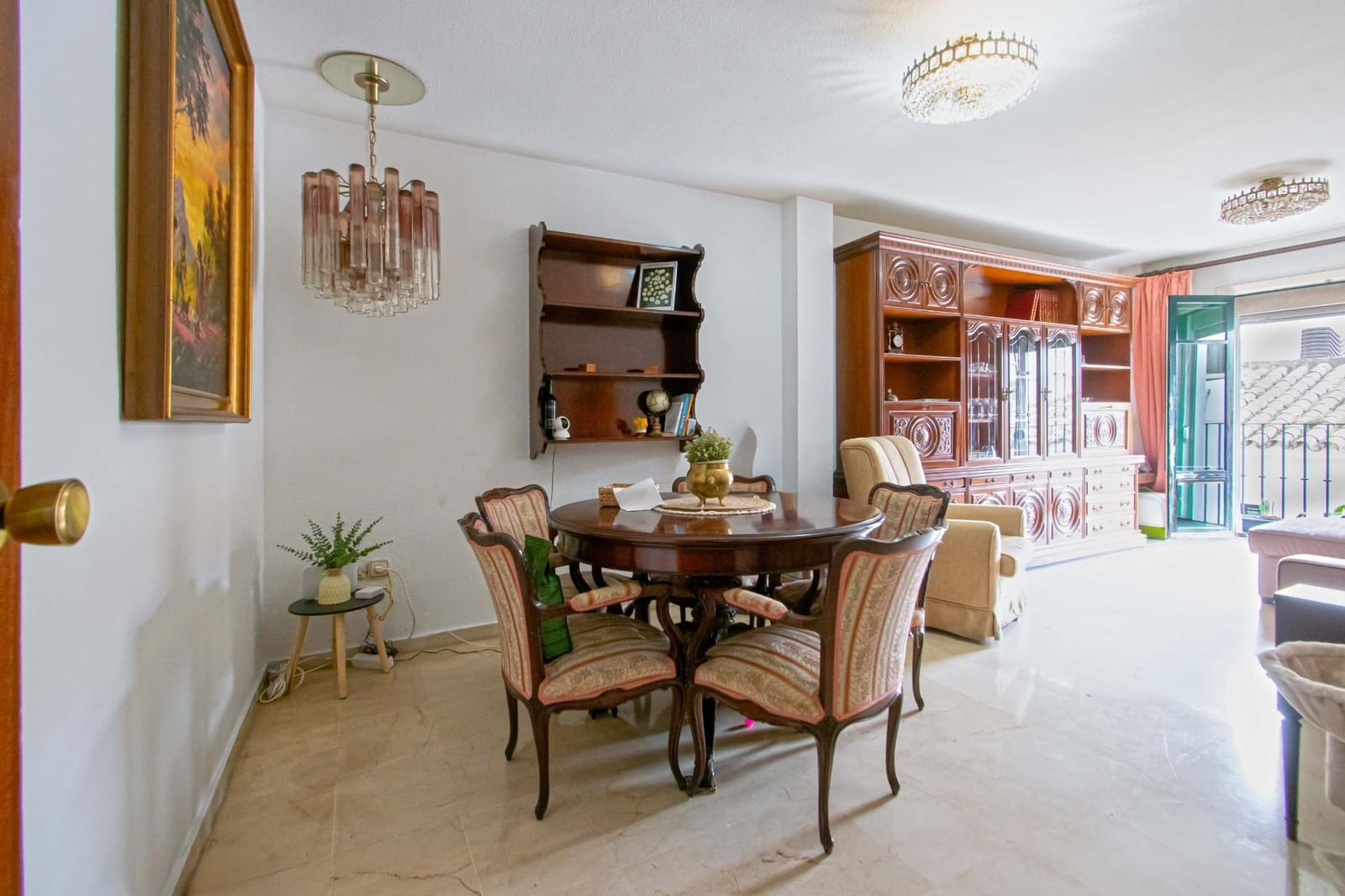 4 bedroom Flat for sale in Seville city - € 450,000 (Ref: 9541199)